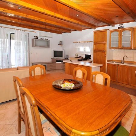 Apartman Elena Trogir Extérieur photo