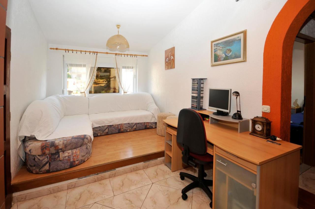 Apartman Elena Trogir Extérieur photo