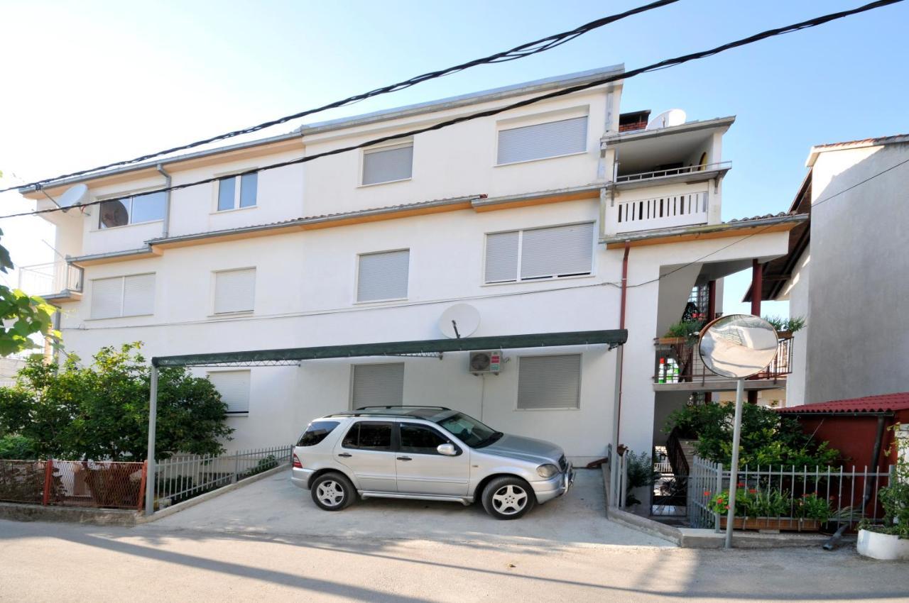Apartman Elena Trogir Extérieur photo