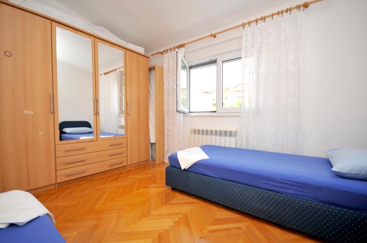 Apartman Elena Trogir Extérieur photo