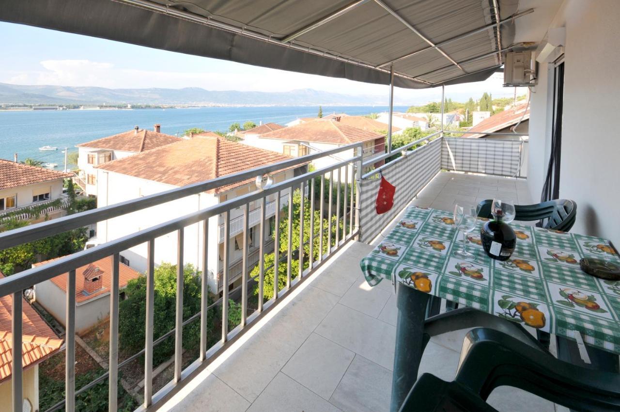 Apartman Elena Trogir Extérieur photo
